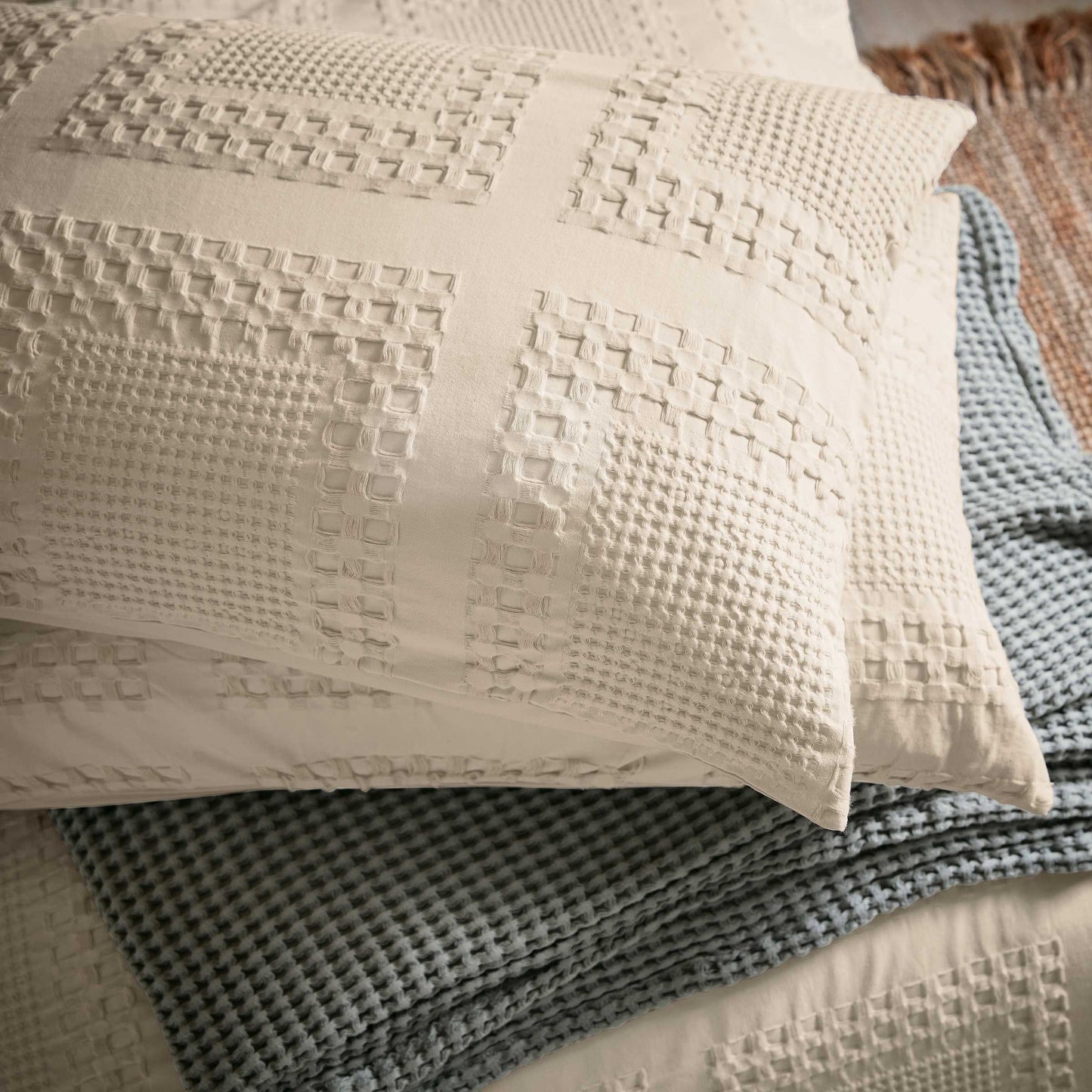 Maeve, Canvas Cream