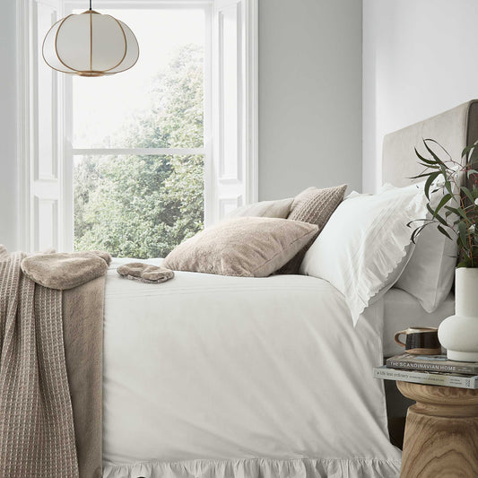 Beth Duvet Cover, White
