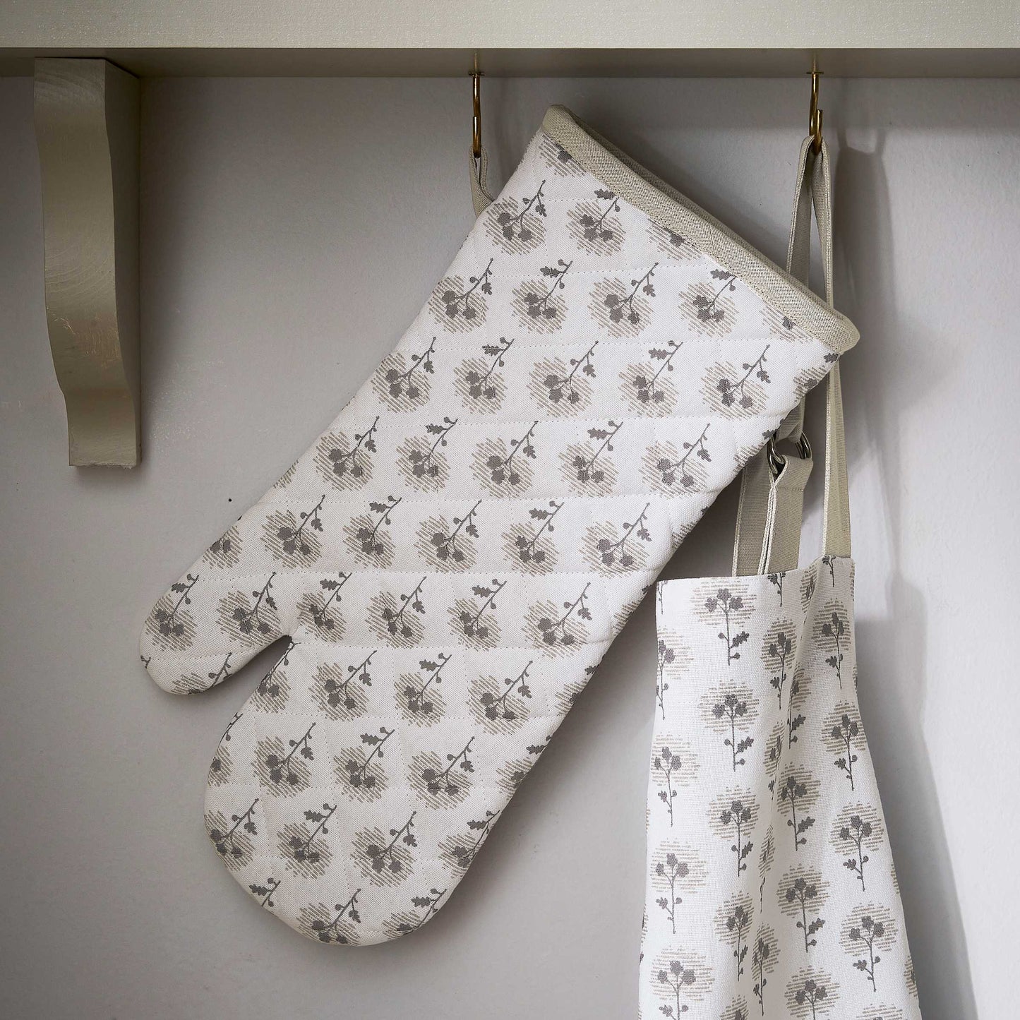 Tara & Ebba Linen & Storm Grey Kitchen Collection