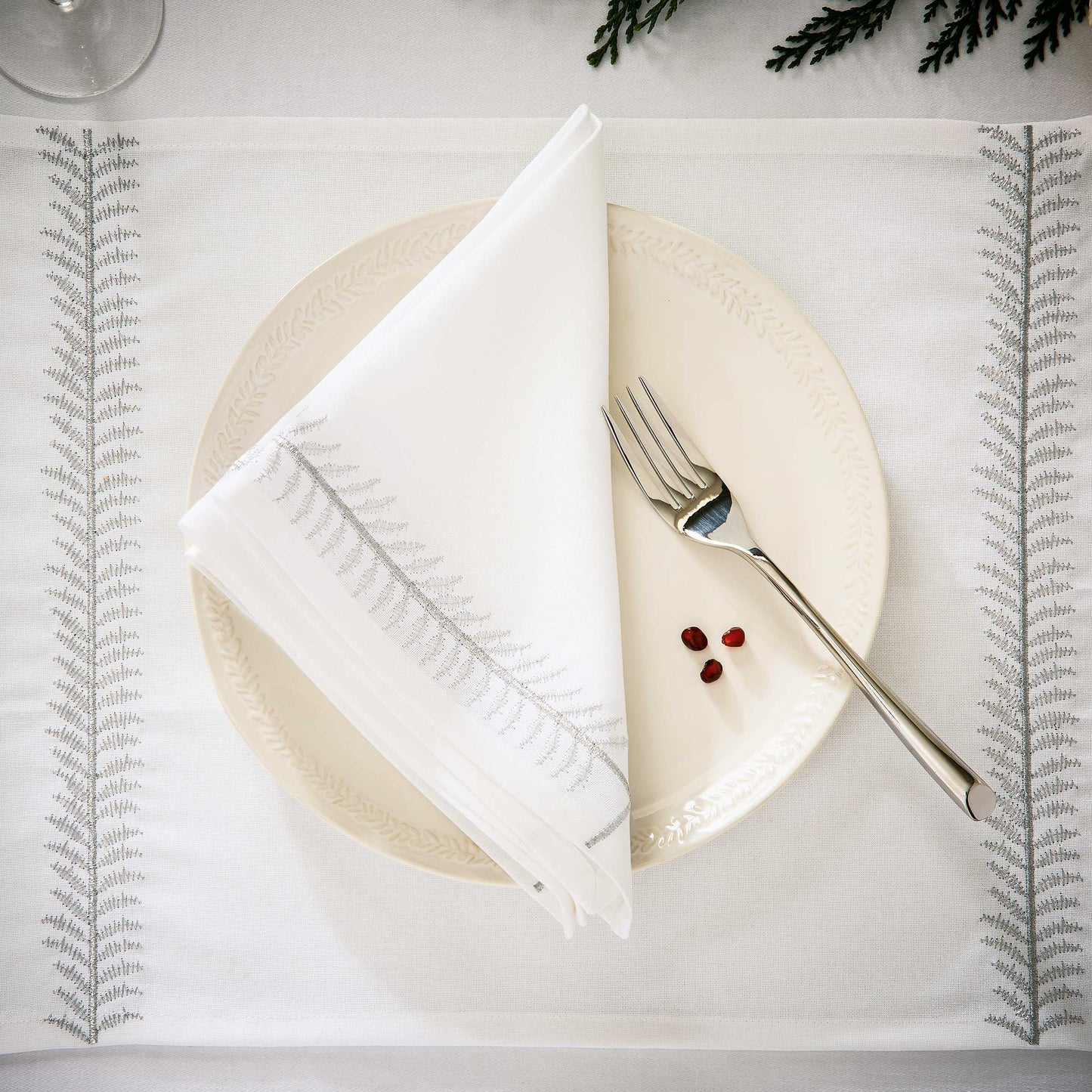 Elsie Embroidered Napkins, White/Silver  - Set of 4