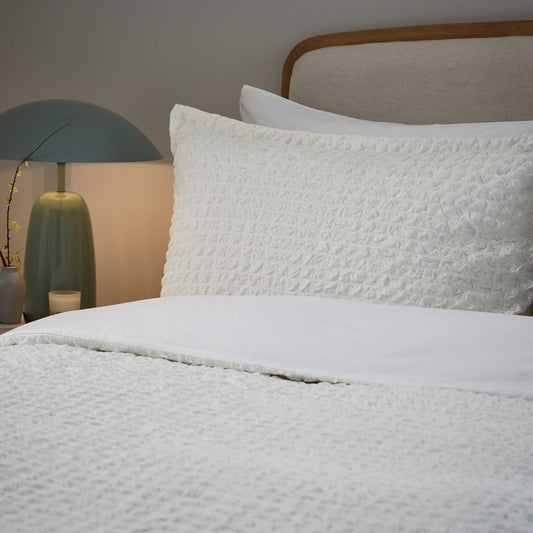 Nia Duvet Cover Set, White