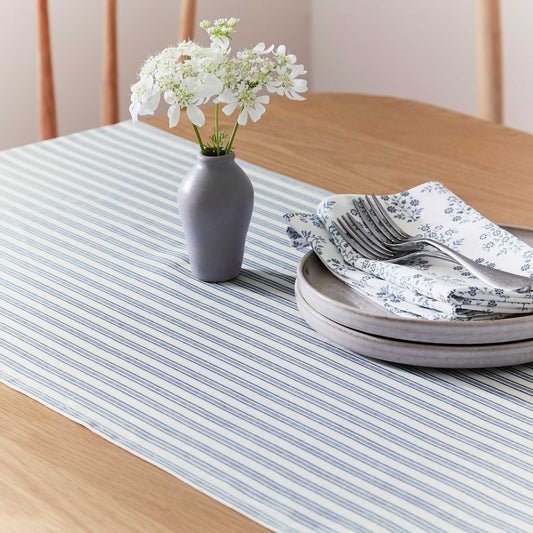 Linn Table Runner, Ballintoy Blue