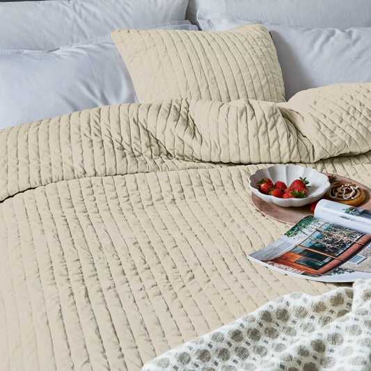 Flynn Quilted Throw, Linen