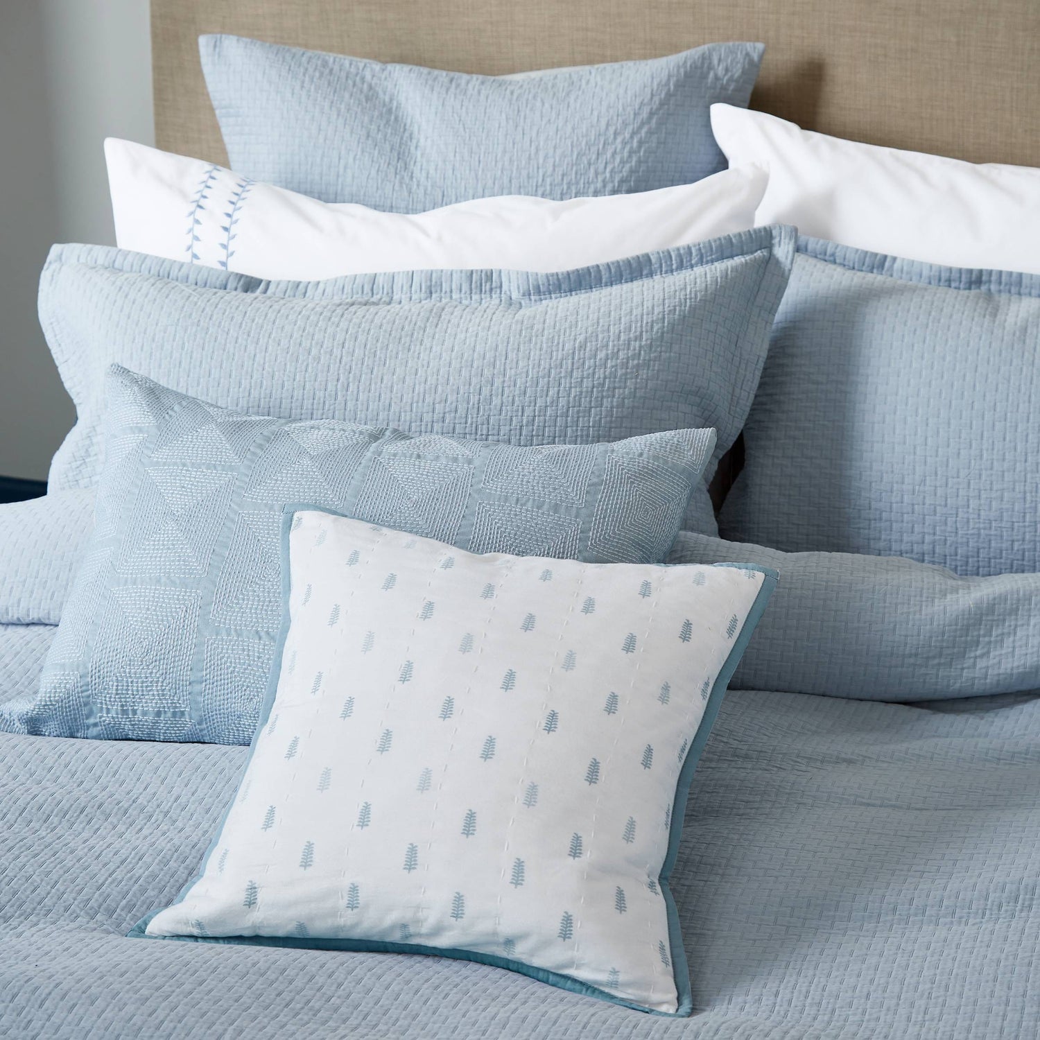 Hush Bedding Ballintoy Blue